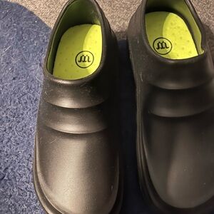 Men's Slip-On Comfort Clog - Black with Lime Insole